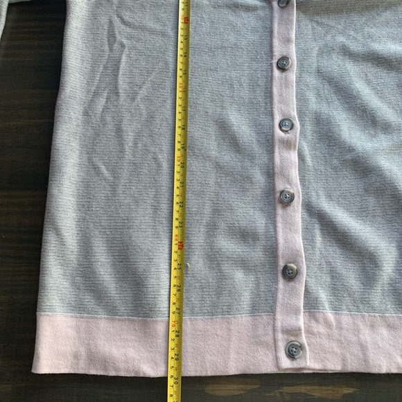 SALE 🔥 Martha Stewart Gray And Pink Cardigan - Picture 6 of 7